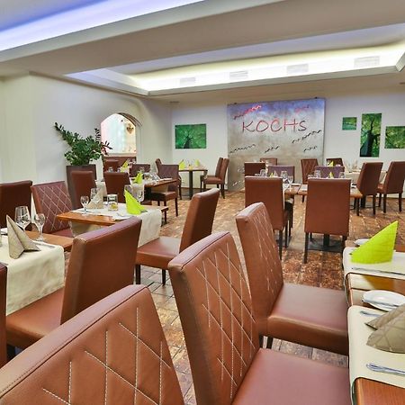 Hotel Zur Pfalz Kandel Exteriör bild