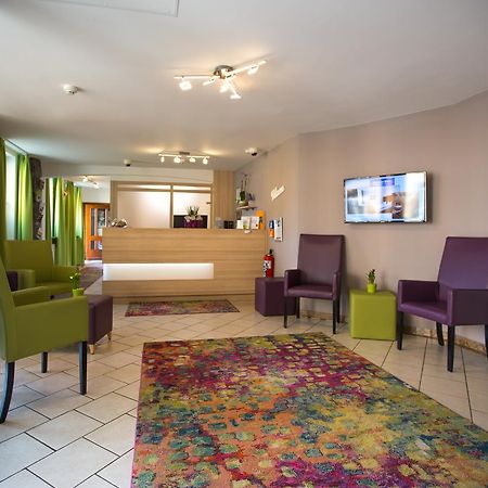 Hotel Zur Pfalz Kandel Exteriör bild