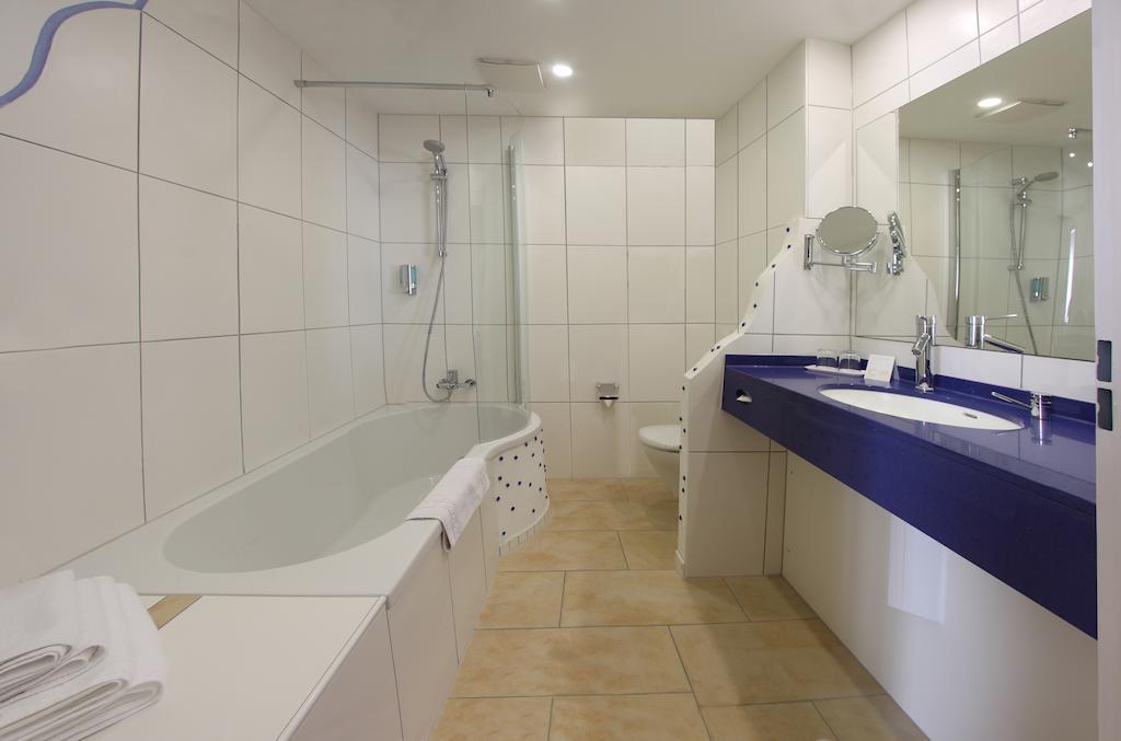 Hotel Zur Pfalz Kandel Rum bild